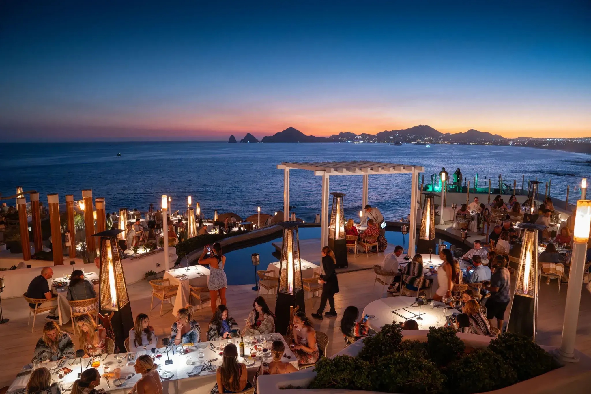 Sunset reception overlooking the Sea of Cortez at Sunset Monalisa